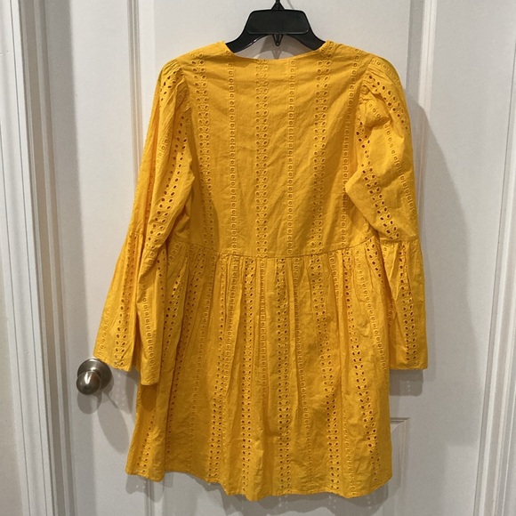 Mud pie Raylee Eyelet Dress Size Small - Picture 7 of 11